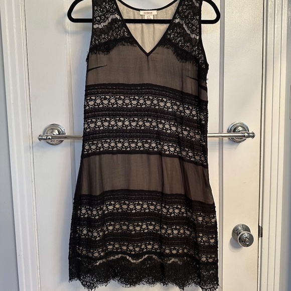 Sundance lace sleeveless V-neck dress, black, mini, size Small - Picture 2 of 8